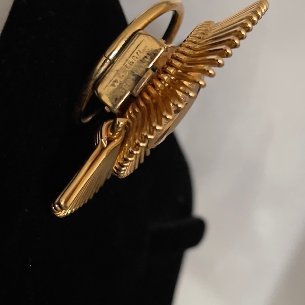 Vintage West Germany scarf brooch spiral gold tone - Picture 6 of 6